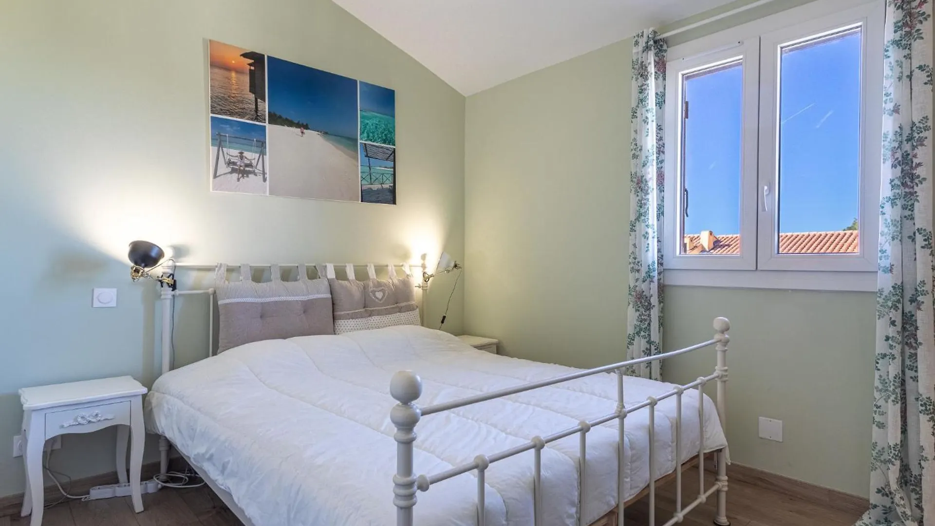 Apartment Les Hippocampes By Interhome Le Pradet