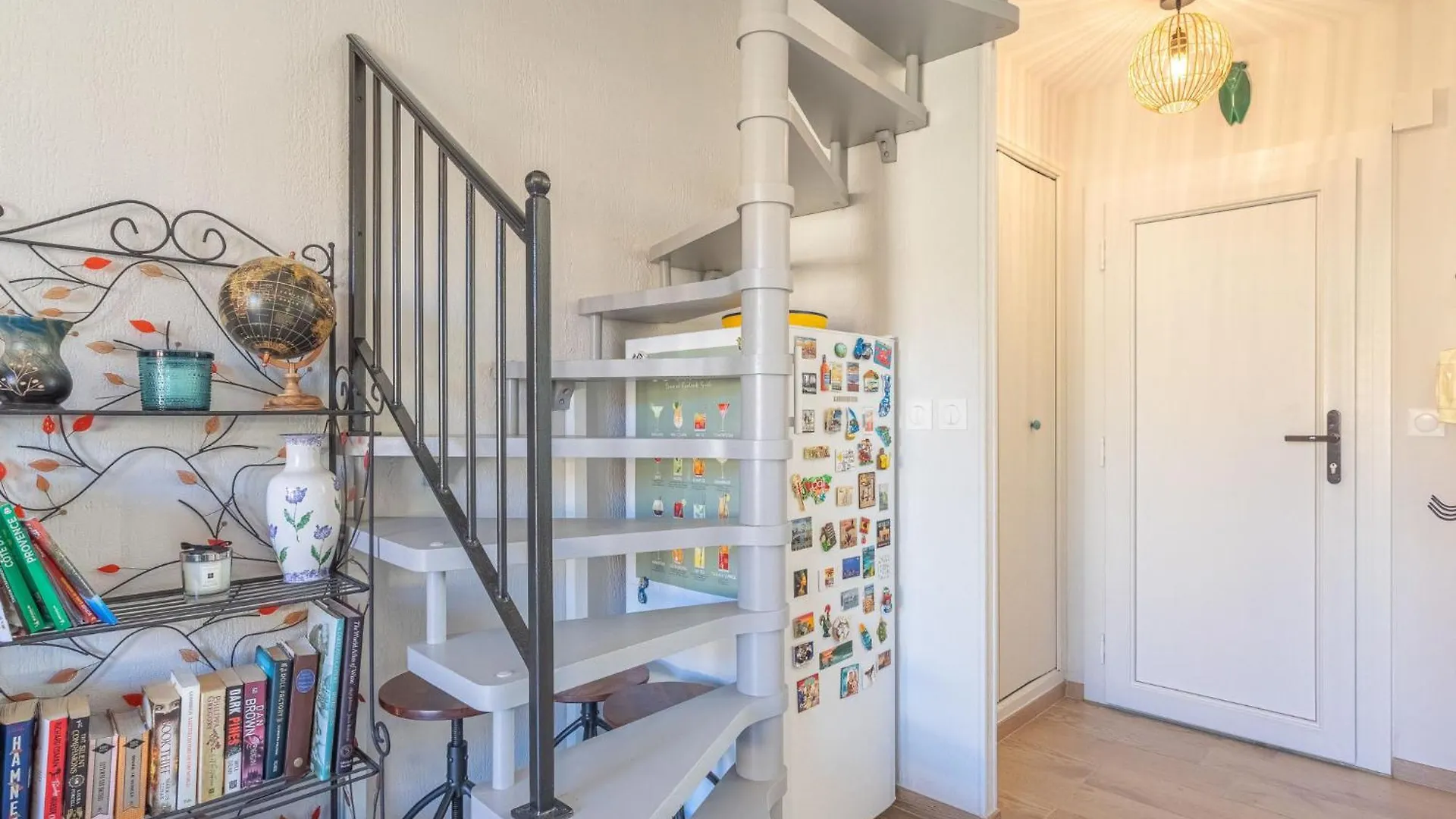 Apartment Les Hippocampes By Interhome Le Pradet