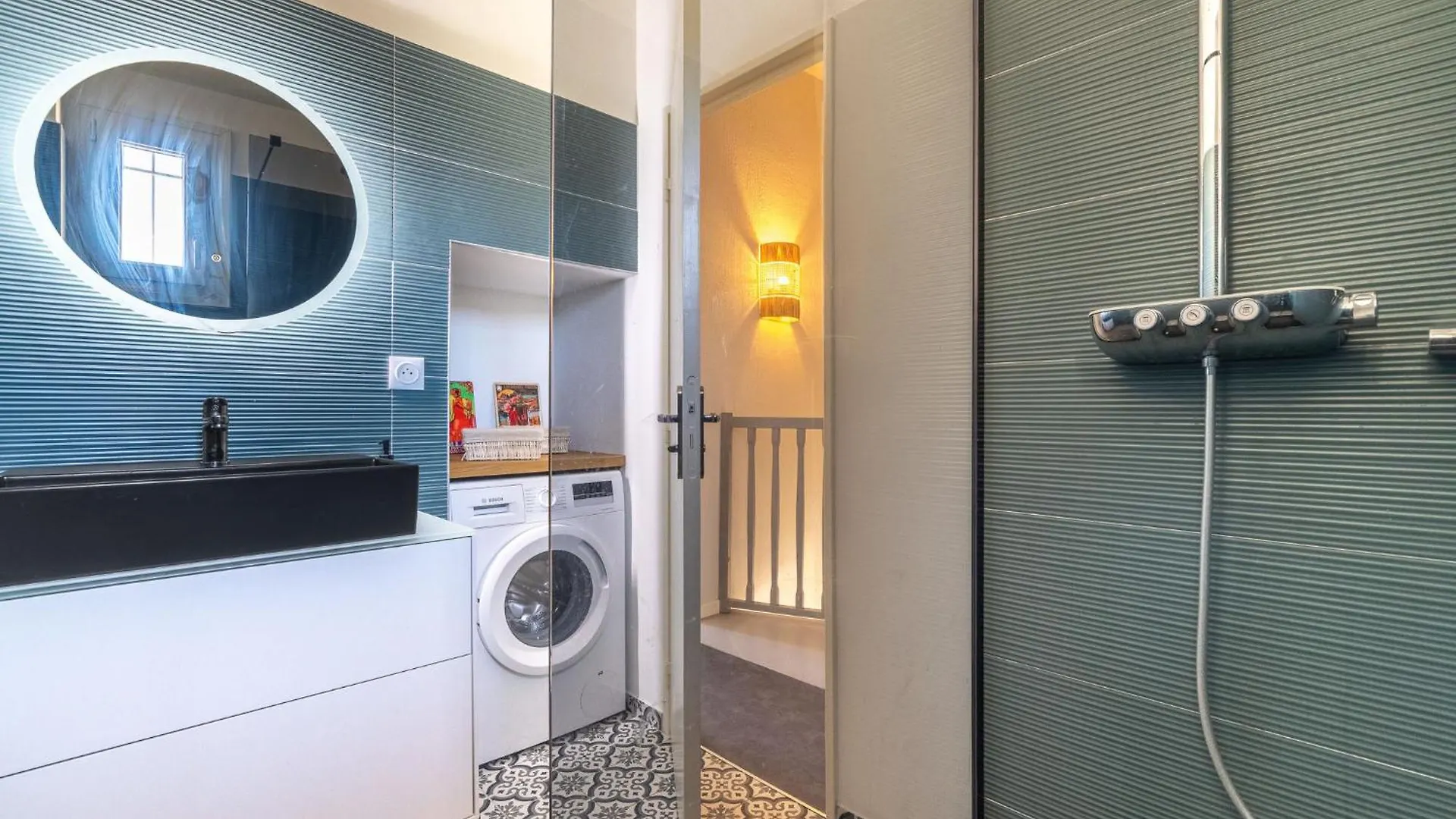 Apartment Les Hippocampes By Interhome Le Pradet